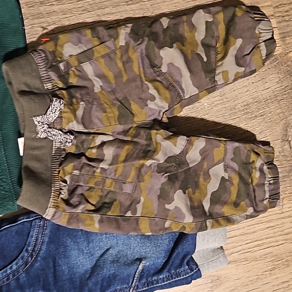 *BUNDLE* 3 NEWBORN BOY OUTFITS - Picture 7 of 7